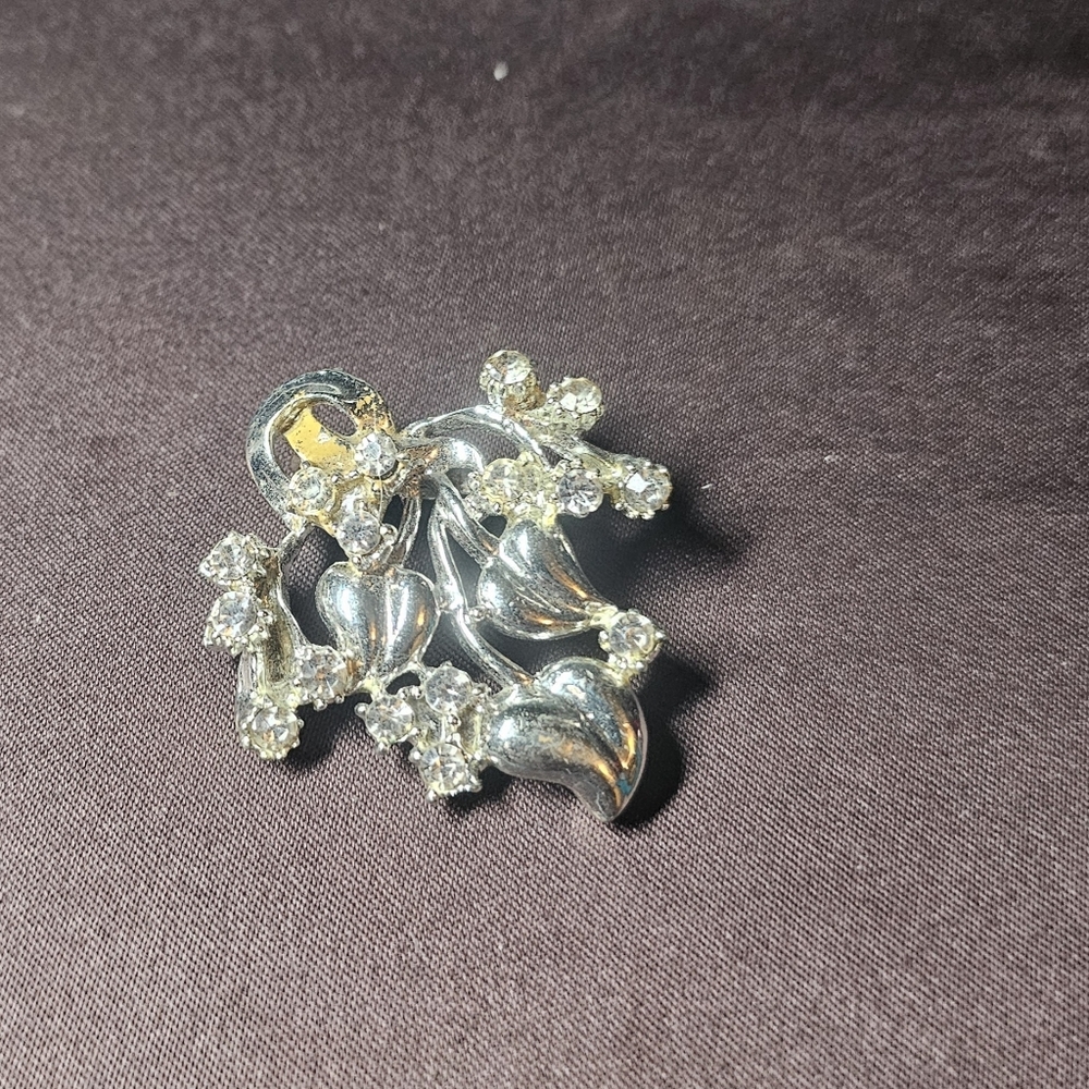 Sparkling Silver Crystal Brooch